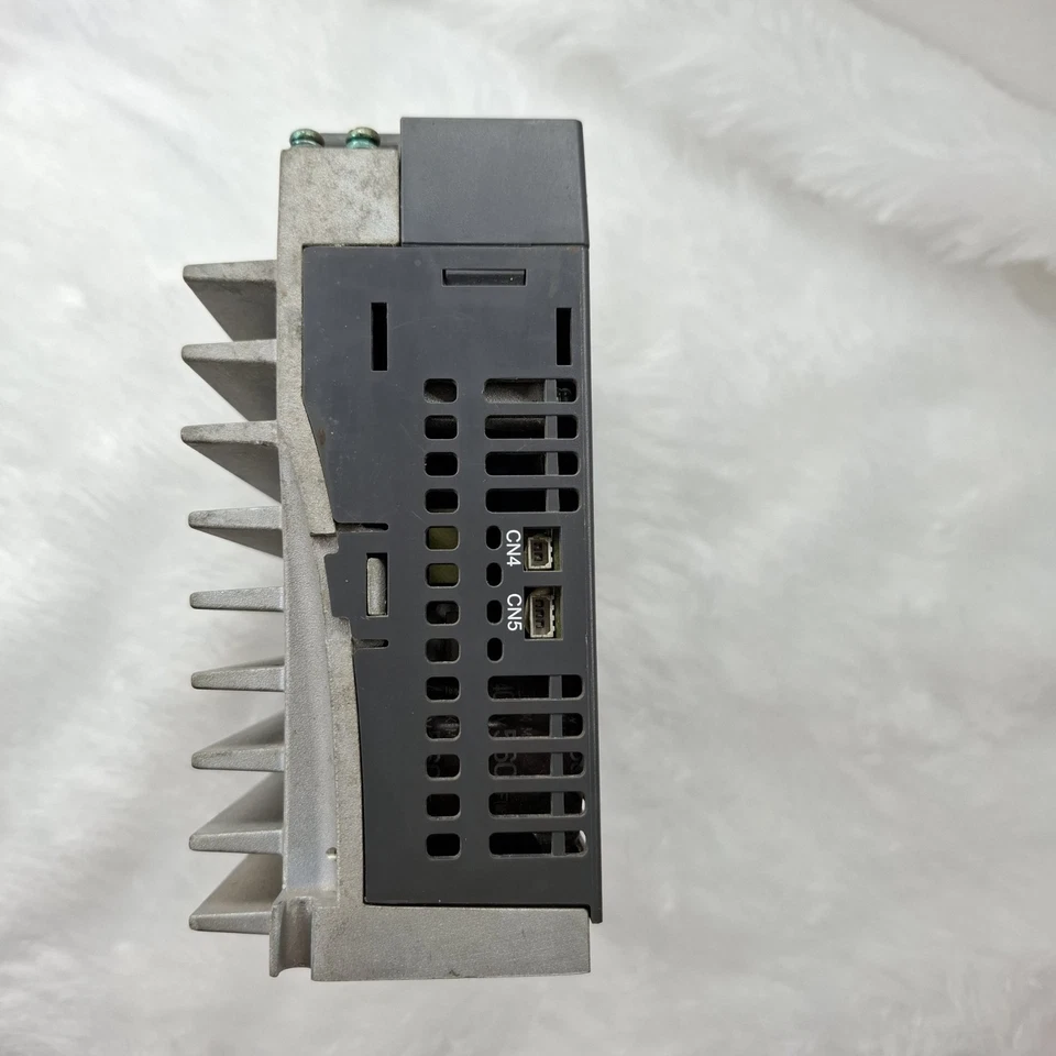 DELTA SERVO DRIVE ASD-B2-0721-B 750W 230V 3PH ASDB20721B FAST SHIP